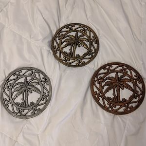 EUC Set of 3 Palm Tree Trivets